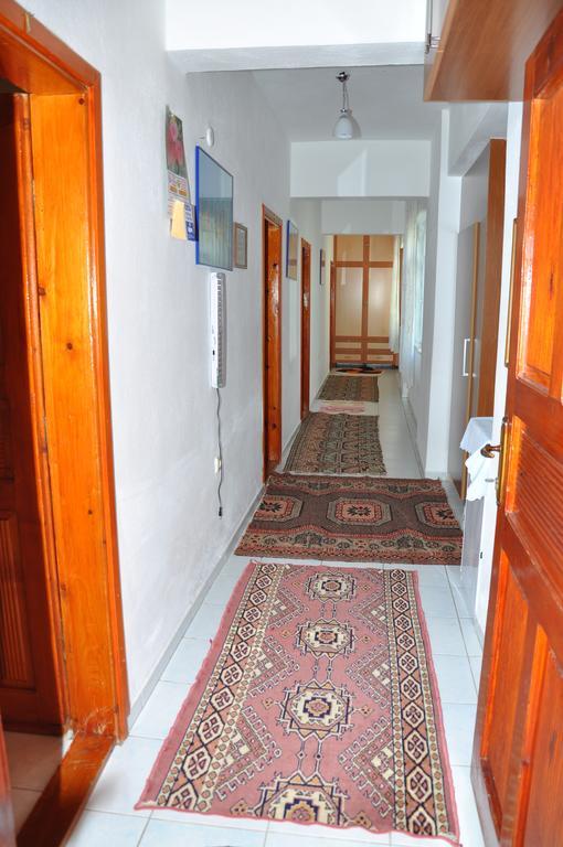 Keramos Pansiyon Finike Exteriör bild
